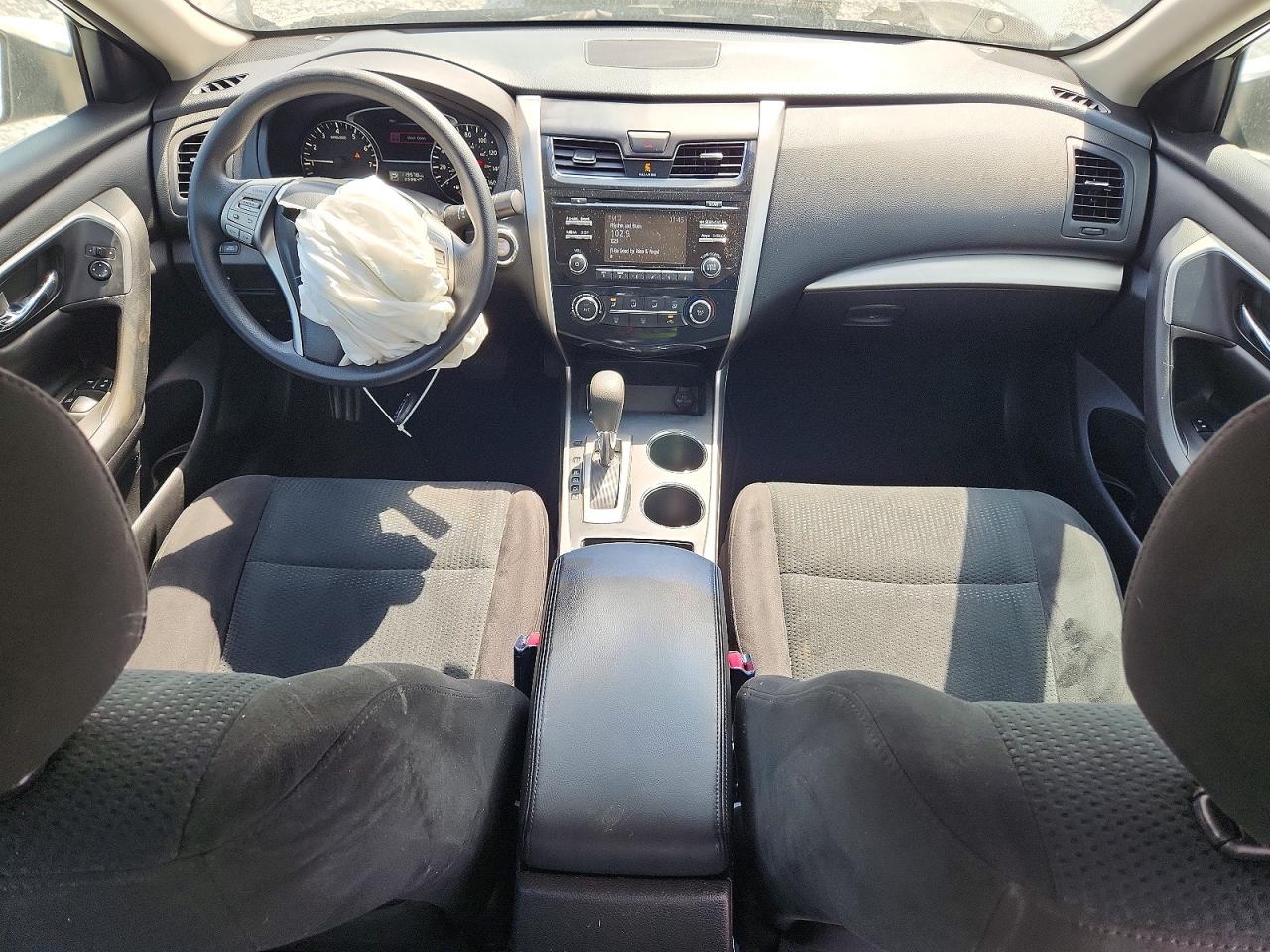 2015 Nissan Altima 2.5 S Белый vin: 1N4AL3AP0FC494981