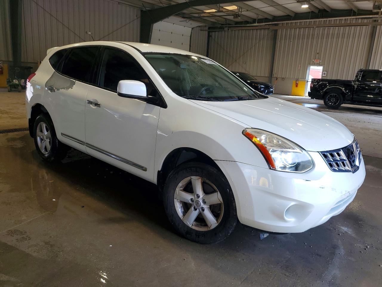 2013 Nissan Rogue S White vin: JN8AS5MV4DW654704