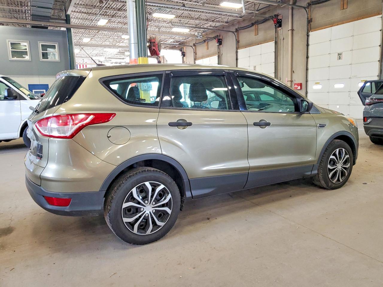 2013 Ford Escape S Green vin: 1FMCU0F79DUD69603