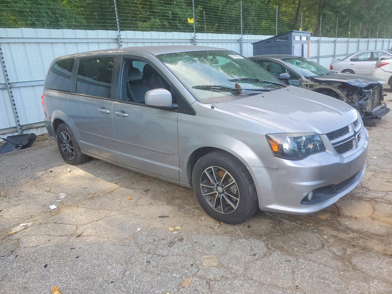 2015 Dodge Grand Caravan R/t Gray vin: 2C4RDGEG7FR591968