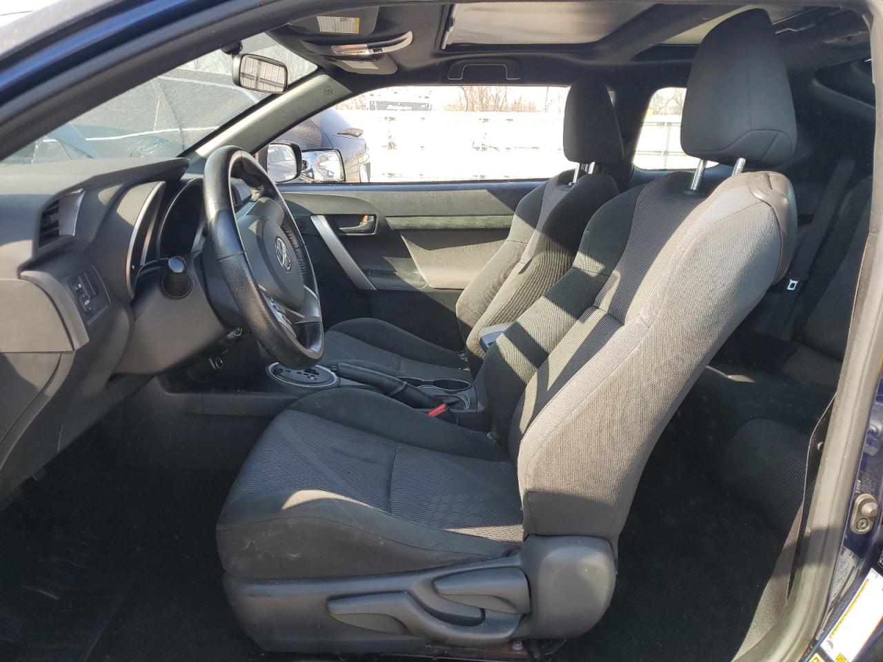 2011 Toyota Scion Tc Blue vin: JTKJF5C76B3000488