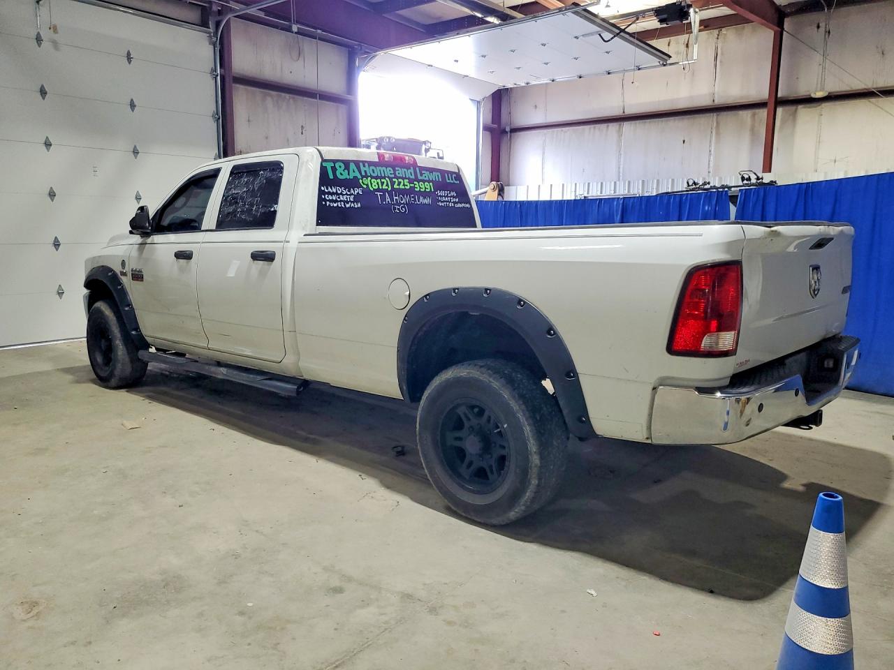 2012 Dodge Ram 2500 St White vin: 3C6TD5H22CG330217
