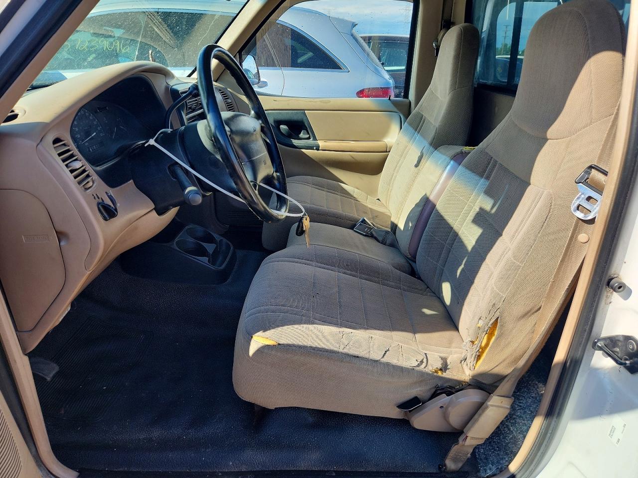 1997 Ford Ranger White vin: 1FTCR10A5VUC39836