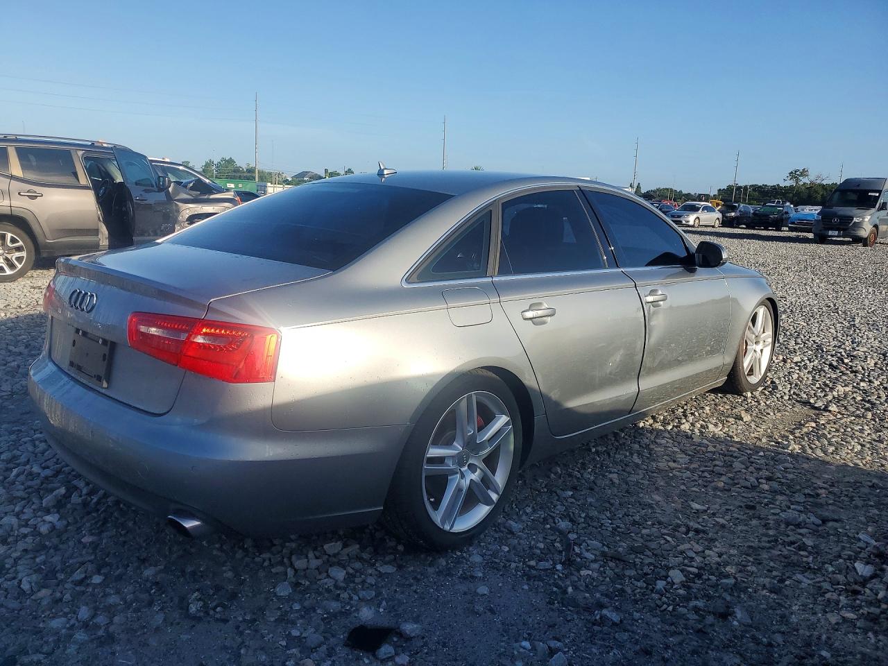 2014 Audi A6 Premium Plus Silver vin: WAUFGAFC8EN006777