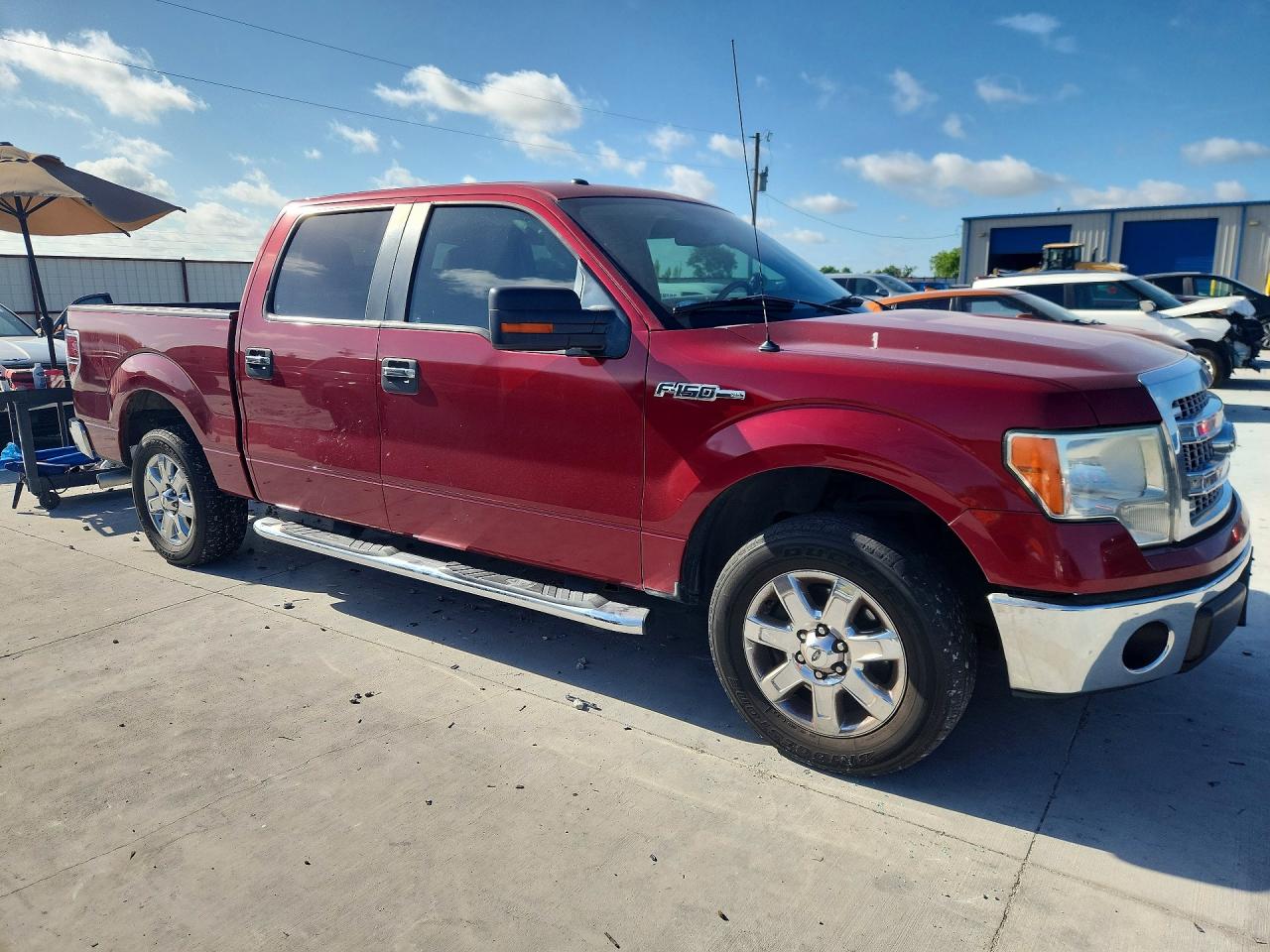 2014 Ford F150 Supercrew Red vin: 1FTFW1CF2EKD50532