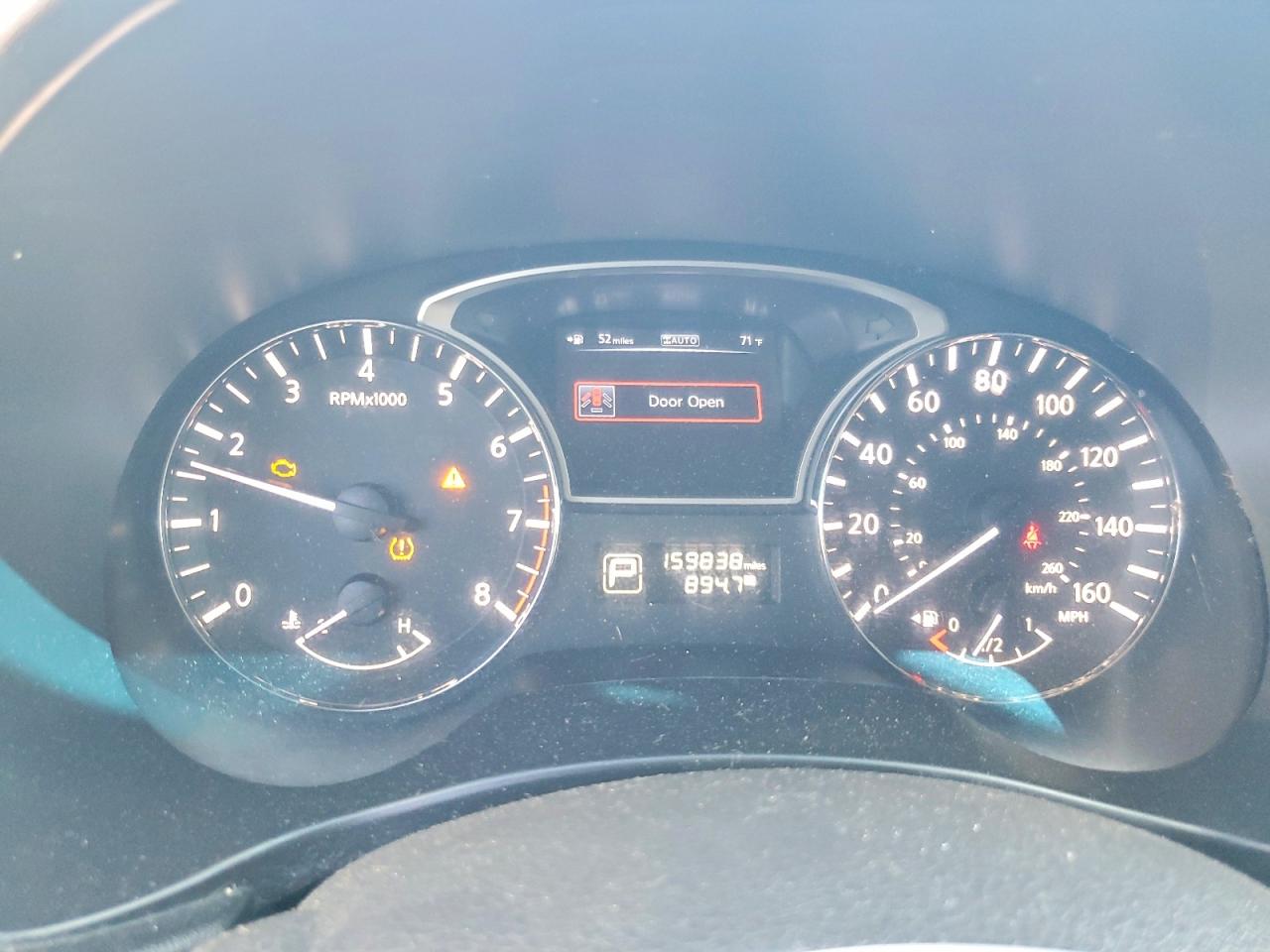 2013 Nissan Pathfinder S Silver vin: 5N1AR2MM1DC666156
