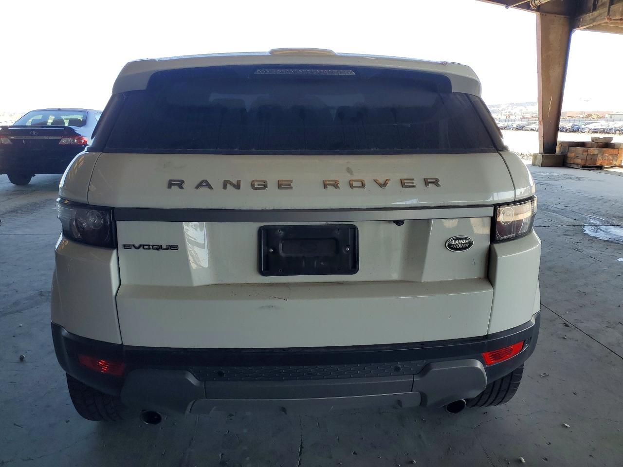 2015 Land Rover Range Rover Evoque Pure Plus White vin: SALVP2BG6FH034180