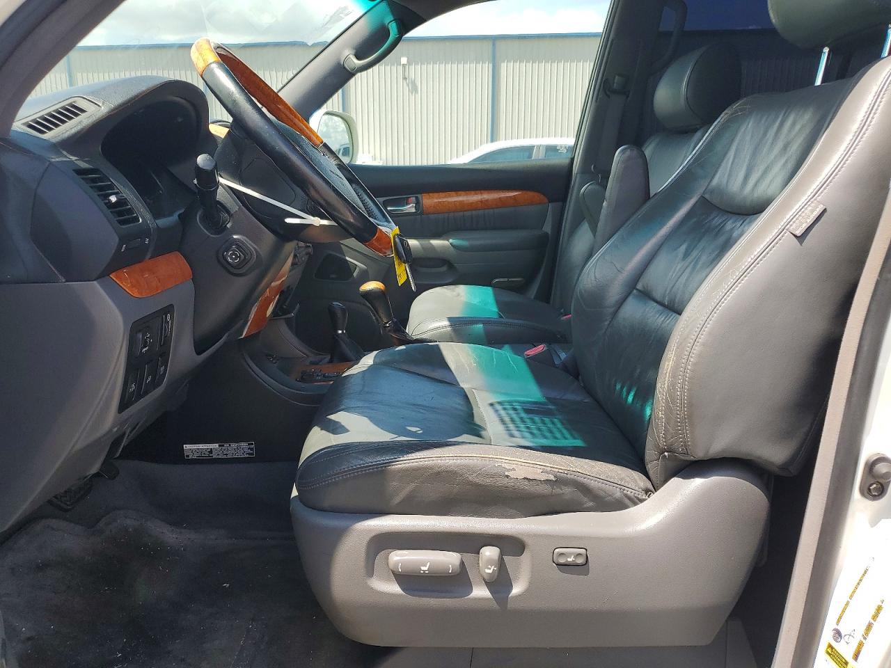 2005 Lexus Gx 470 White vin: JTJBT20X250072878