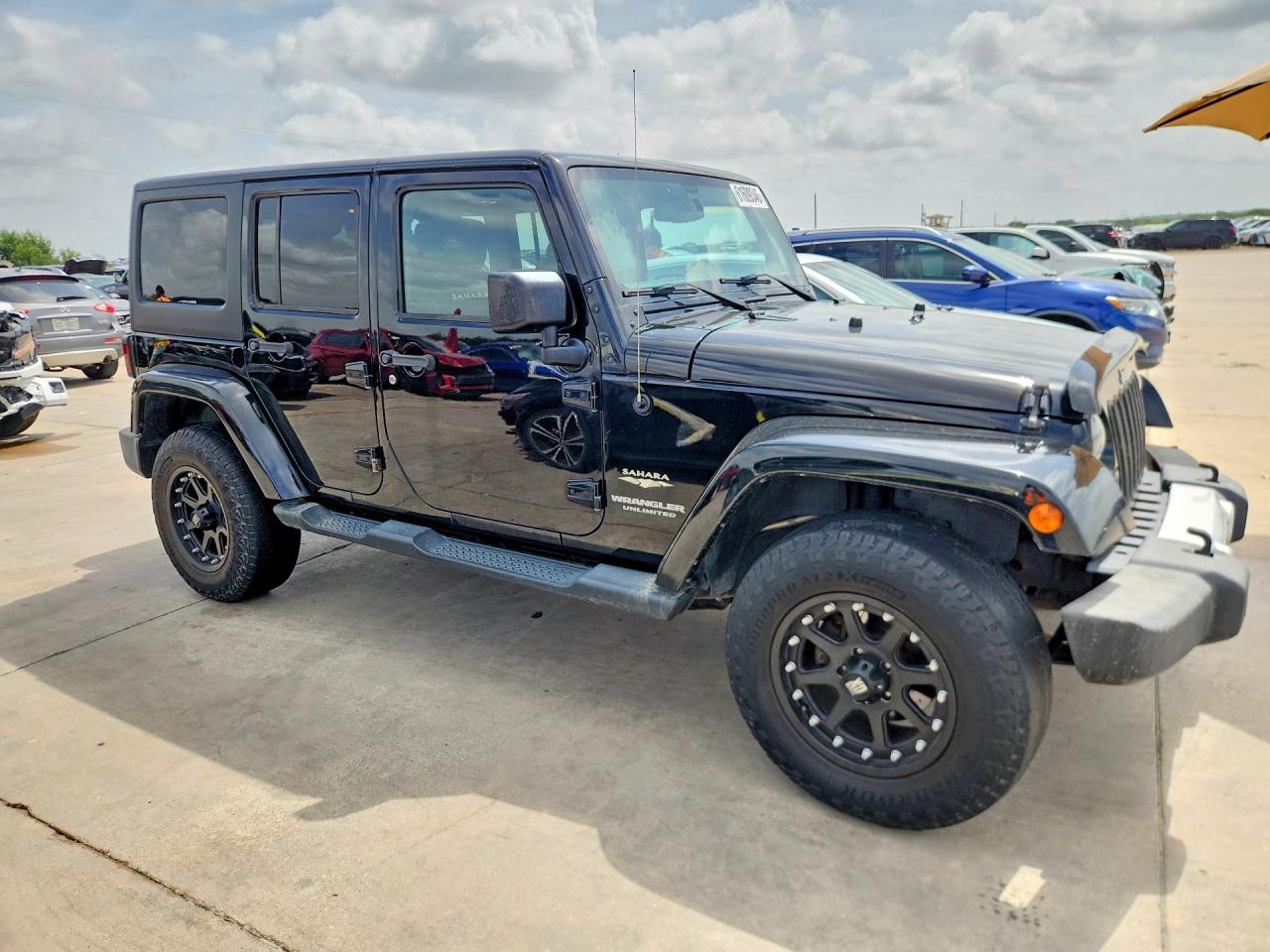 2015 Jeep Wrangler Unlimited Sahara Black vin: 1C4HJWEG4FL732986