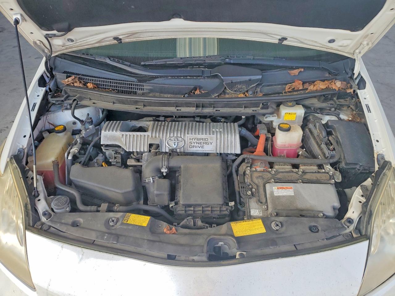 2012 Toyota Prius Two White vin: JTDKN3DU7C1603468