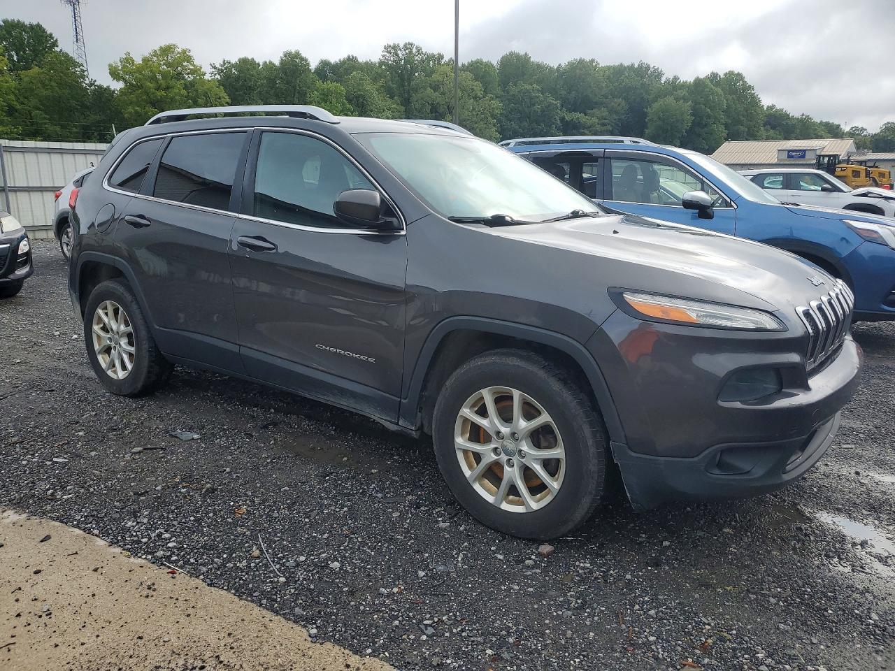 2014 Jeep Cherokee Latitude Gray vin: 1C4PJMCS9EW221018