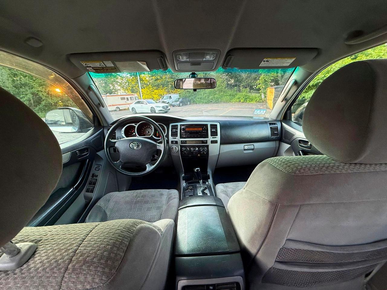 2005 Toyota 4runner Sr5 Silver vin: JTEBU14RX50066263