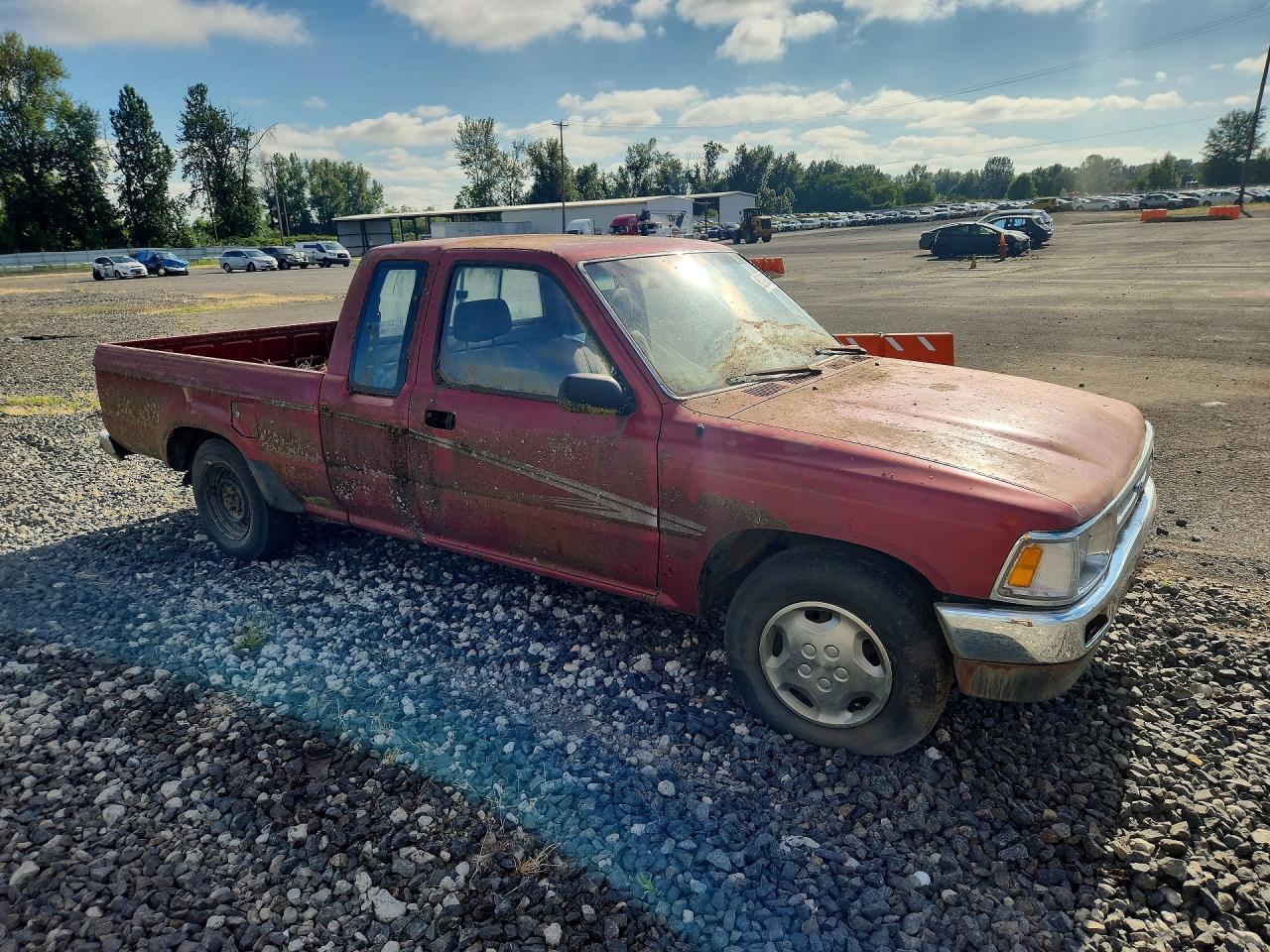 1992 Toyota Pickup Burgundy vin: JT4RN93PXN5049349