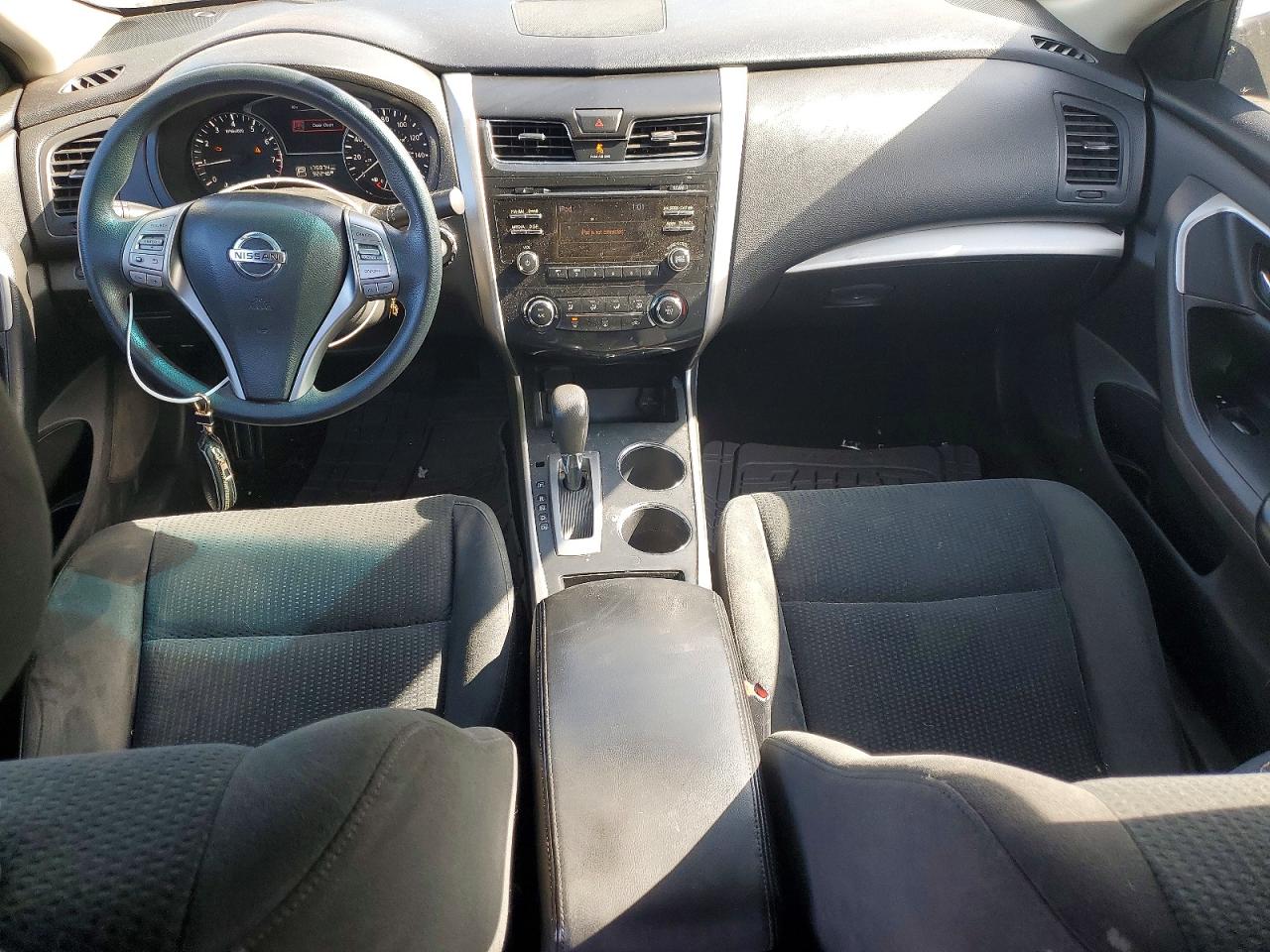 2015 Nissan Altima 2.5 S Silver vin: 1N4AL3AP1FC444493
