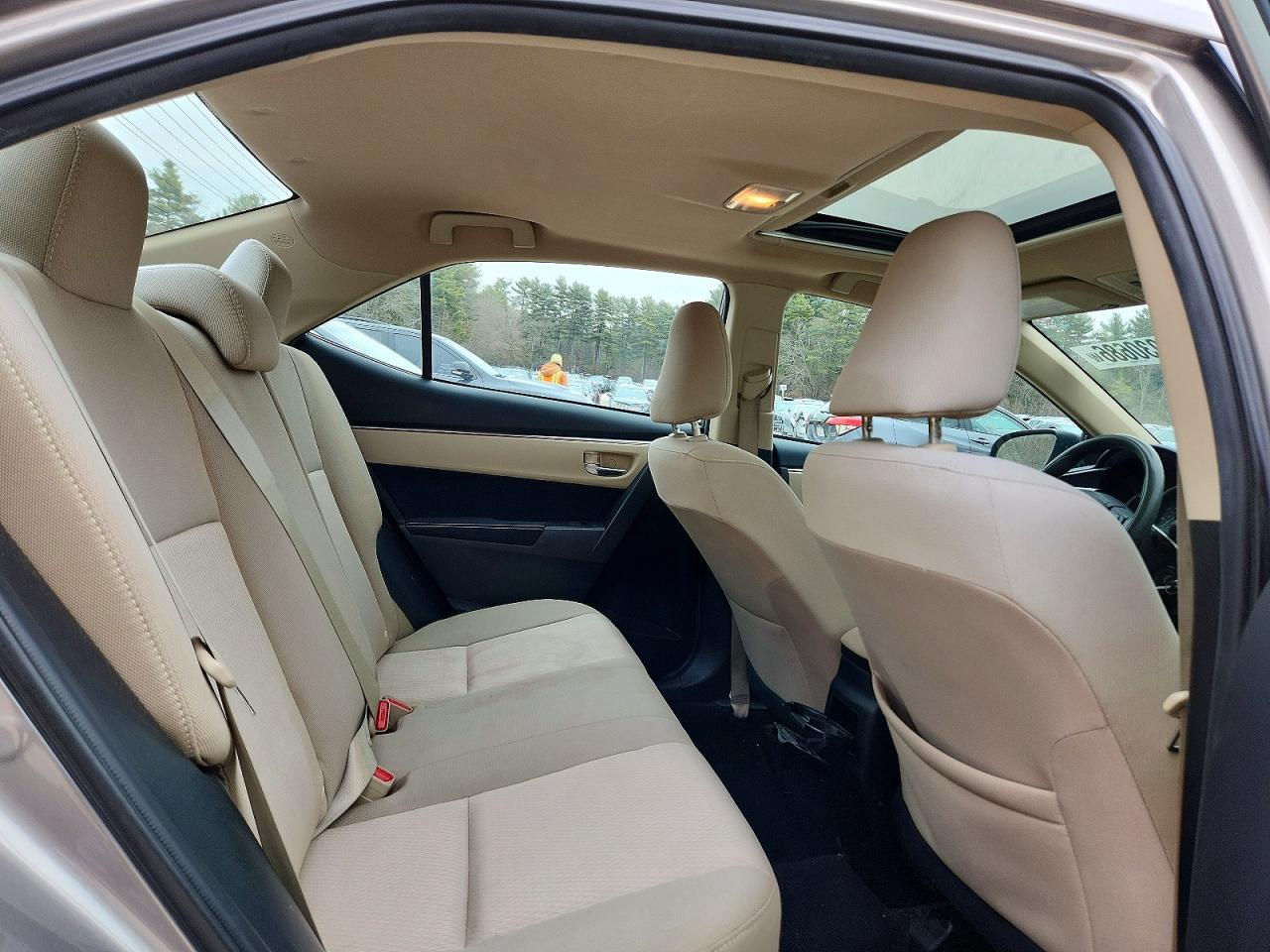 2014 Toyota Corolla Le Plus Brown vin: 2T1BURHE9EC072989