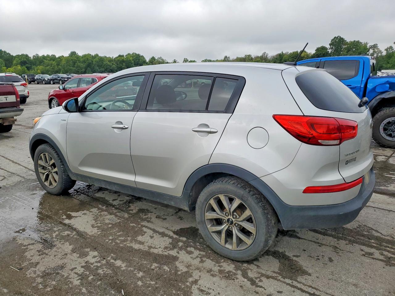 2015 Kia Sportage Lx Silver vin: KNDPBCAC9F7780356