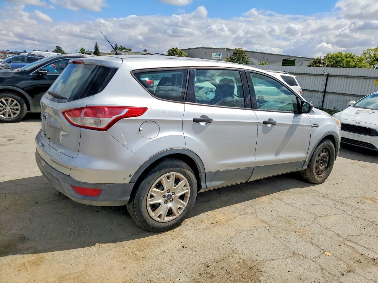 2014 Ford Escape S Silver vin: 1FMCU0F76EUD80656