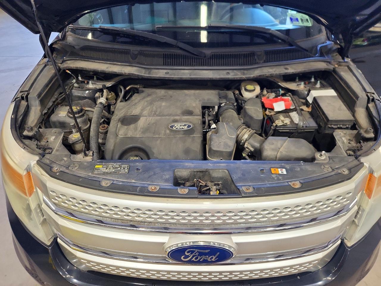 2011 Ford Explorer Xlt Black vin: 1FMHK8D84BGA58579