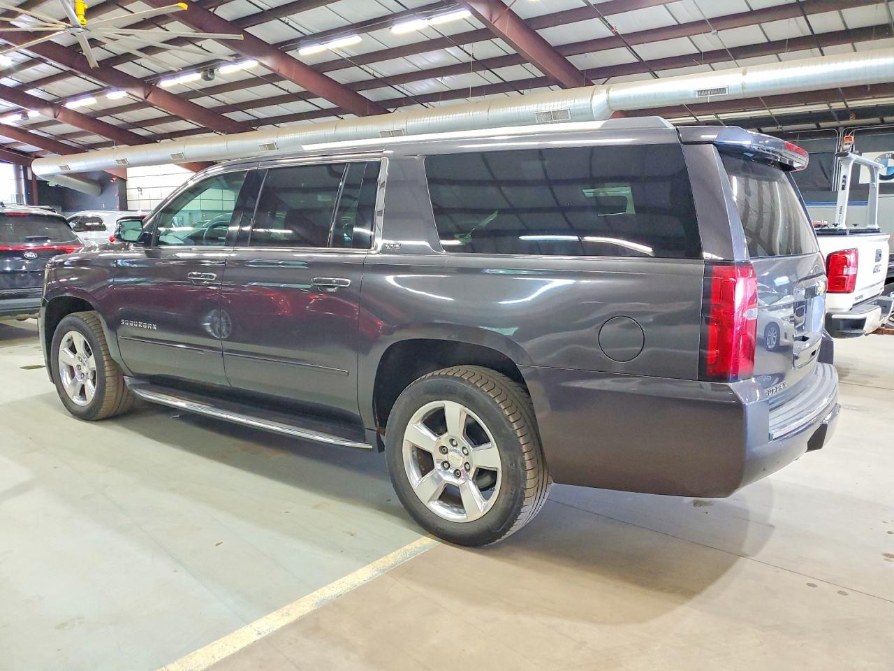 2015 Chevrolet Suburban K1500 Ltz Серый vin: 1GNSKKKC3FR262600