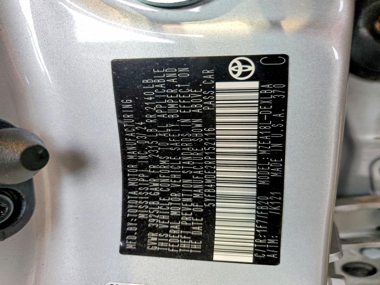 2024 Toyota Corolla Le Silver vin: 5YFB4MDE2RP152116