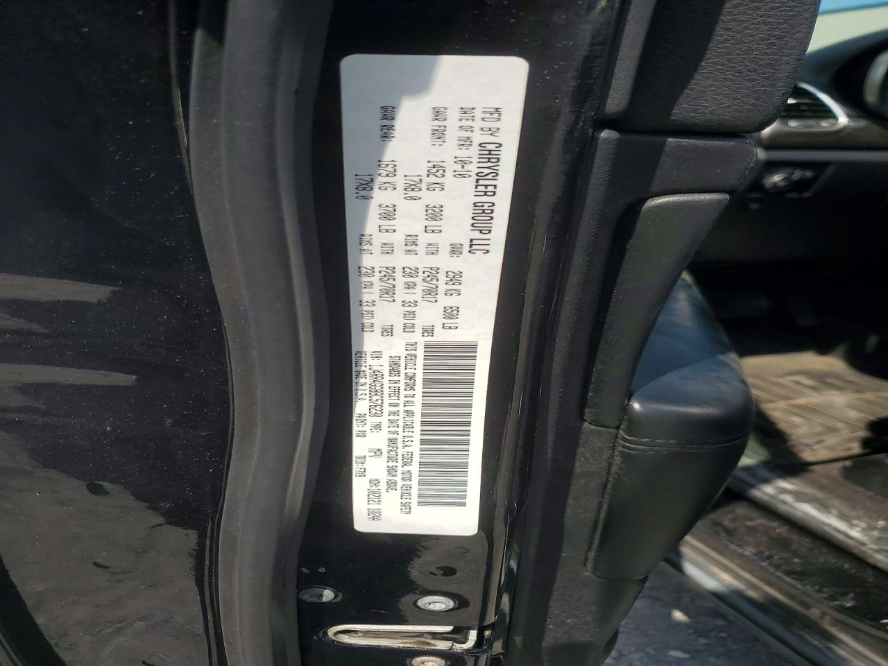 2011 Jeep Grand Cherokee Laredo Черный vin: 1J4RR4GG8BC576230