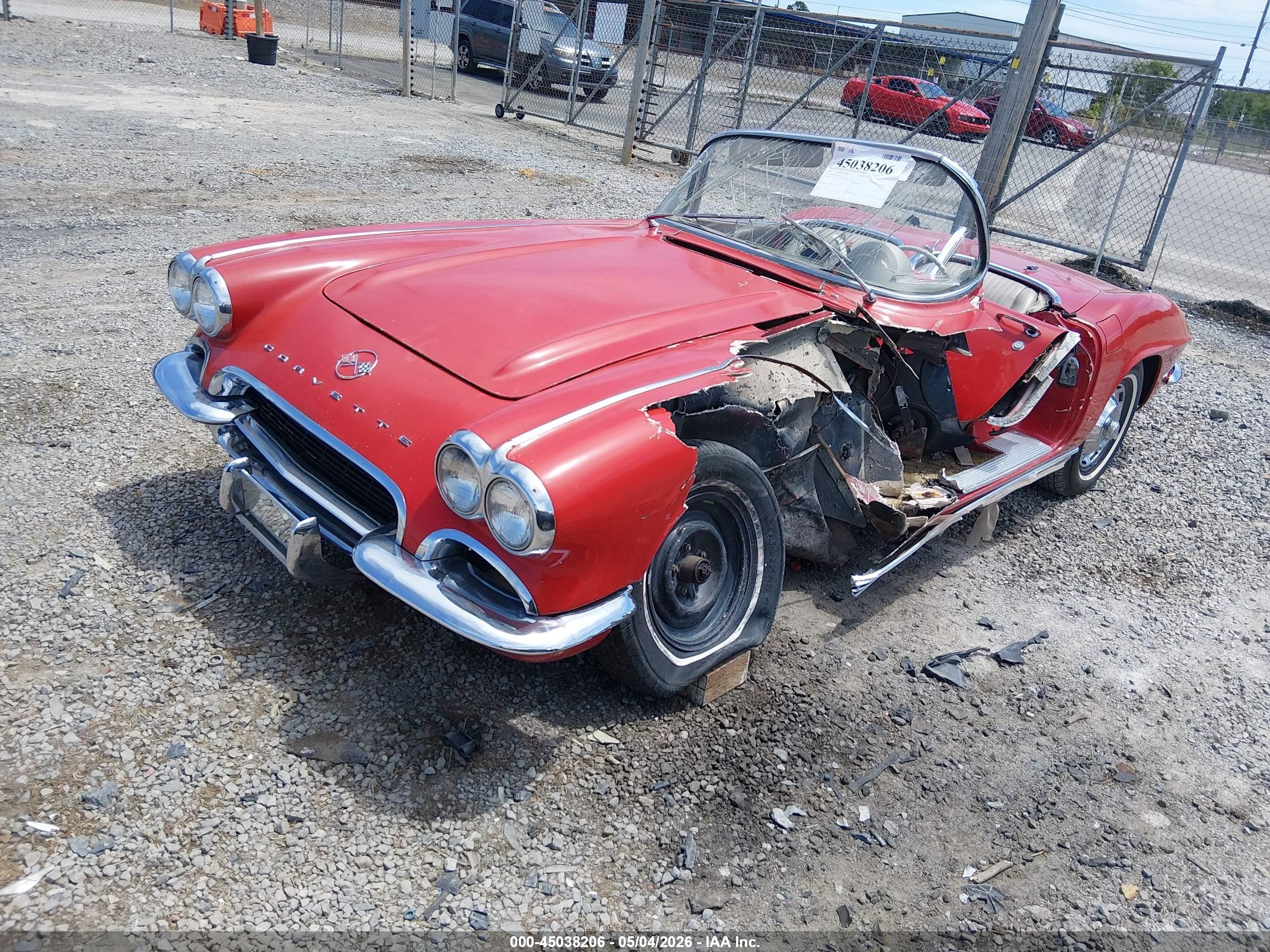 1962 Chevrolet Corvette   Красный vin: 20867S112453     