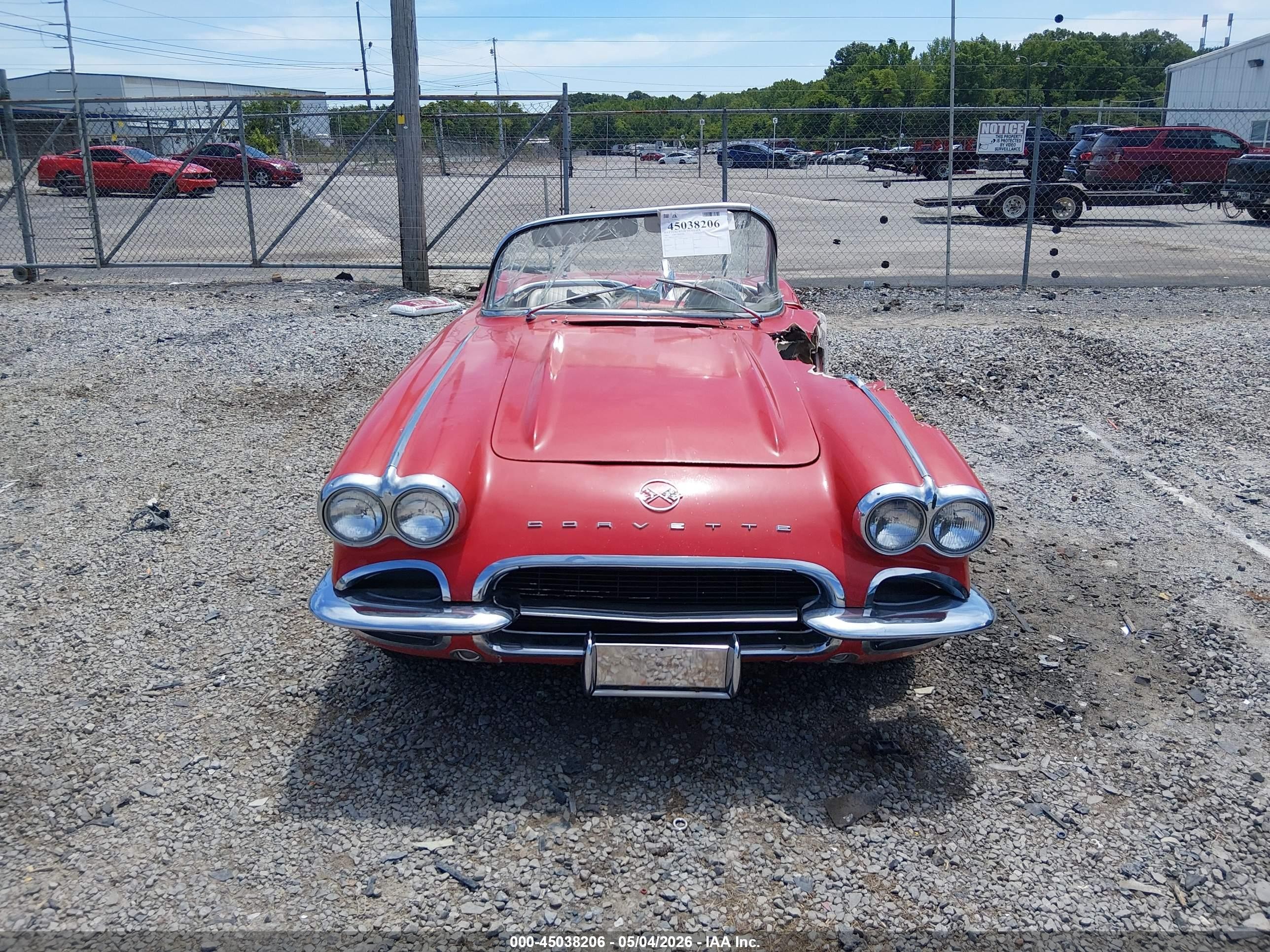 1962 Chevrolet Corvette   Красный vin: 20867S112453     