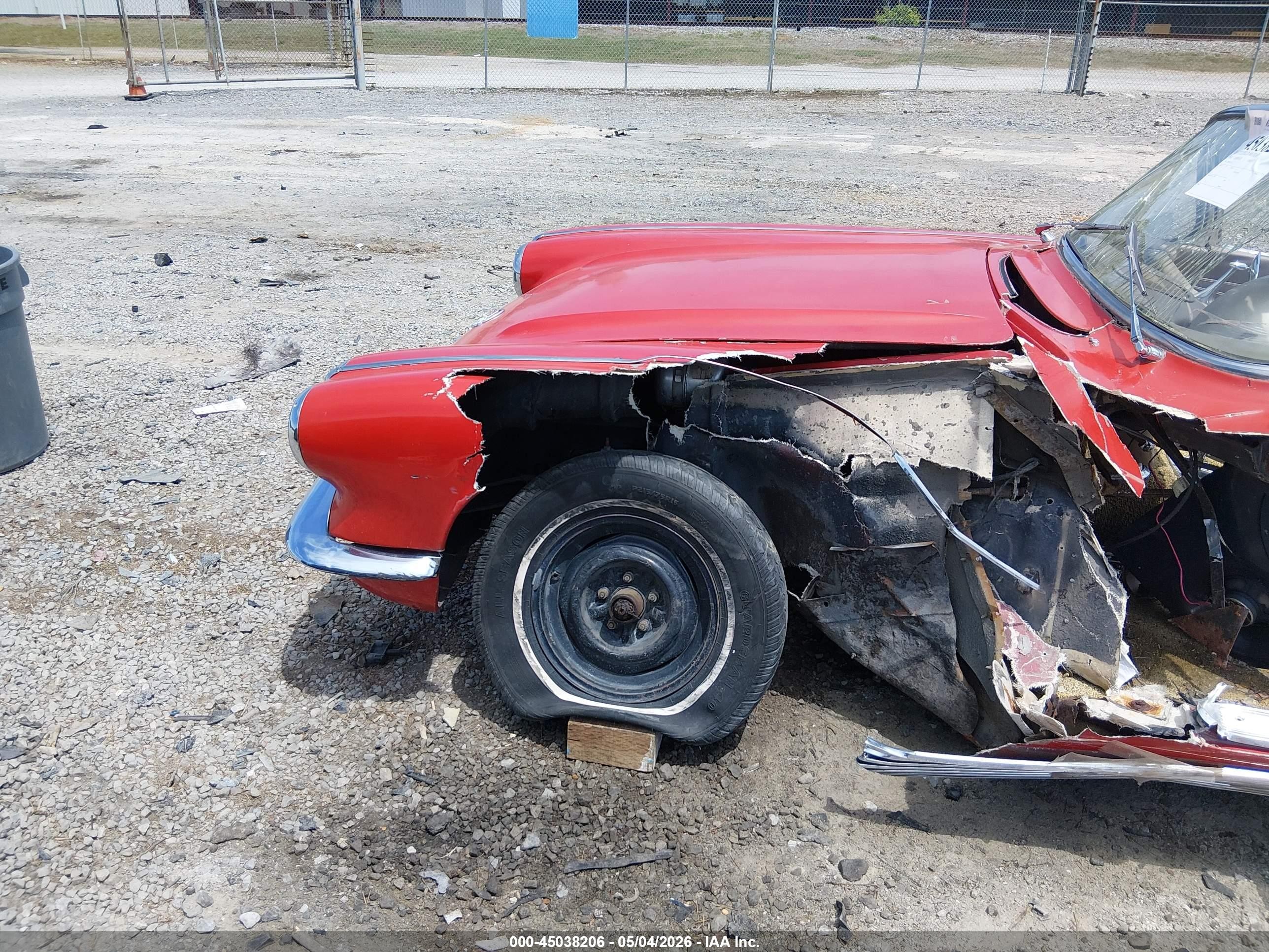 1962 Chevrolet Corvette   Красный vin: 20867S112453     