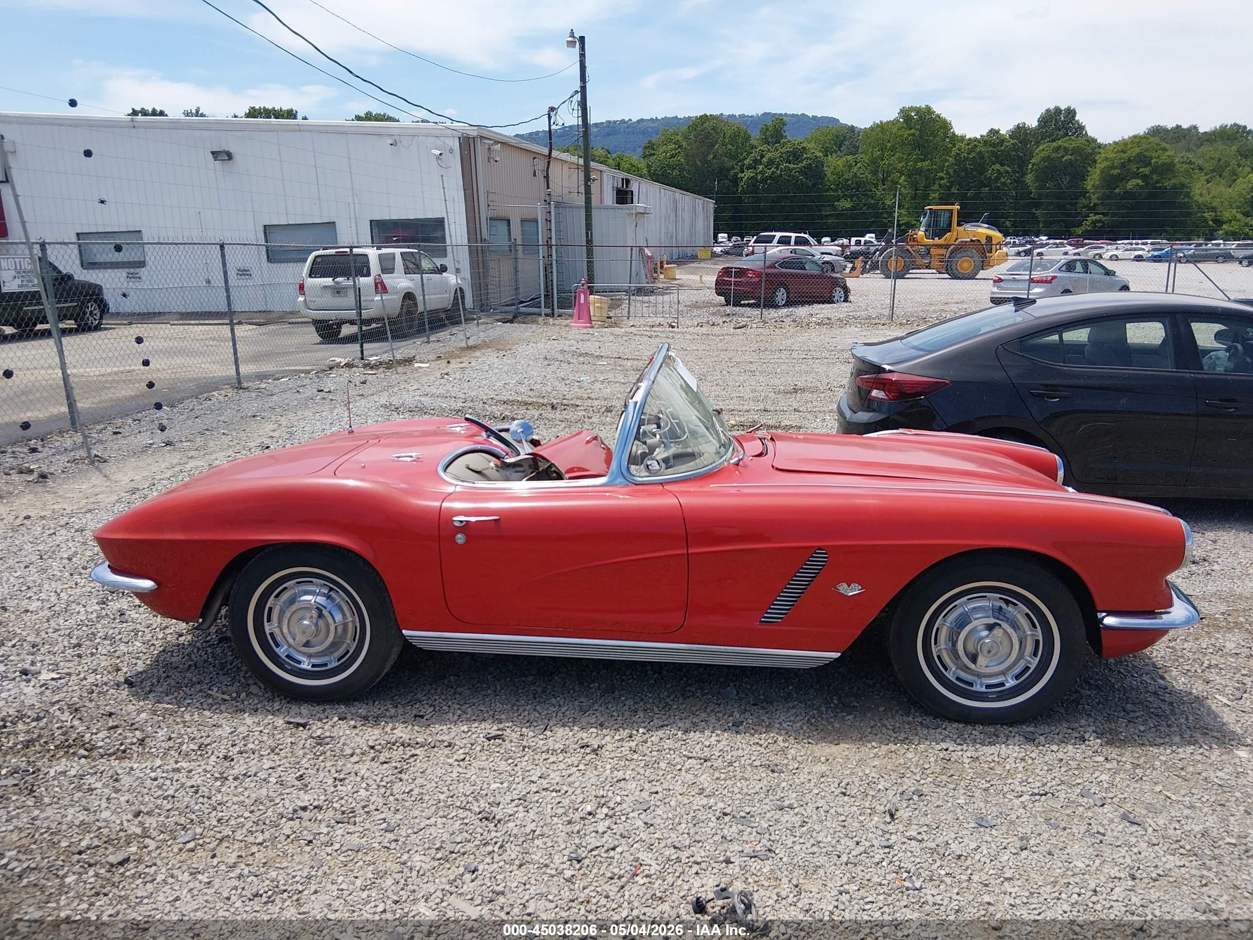1962 Chevrolet Corvette   Красный vin: 20867S112453     