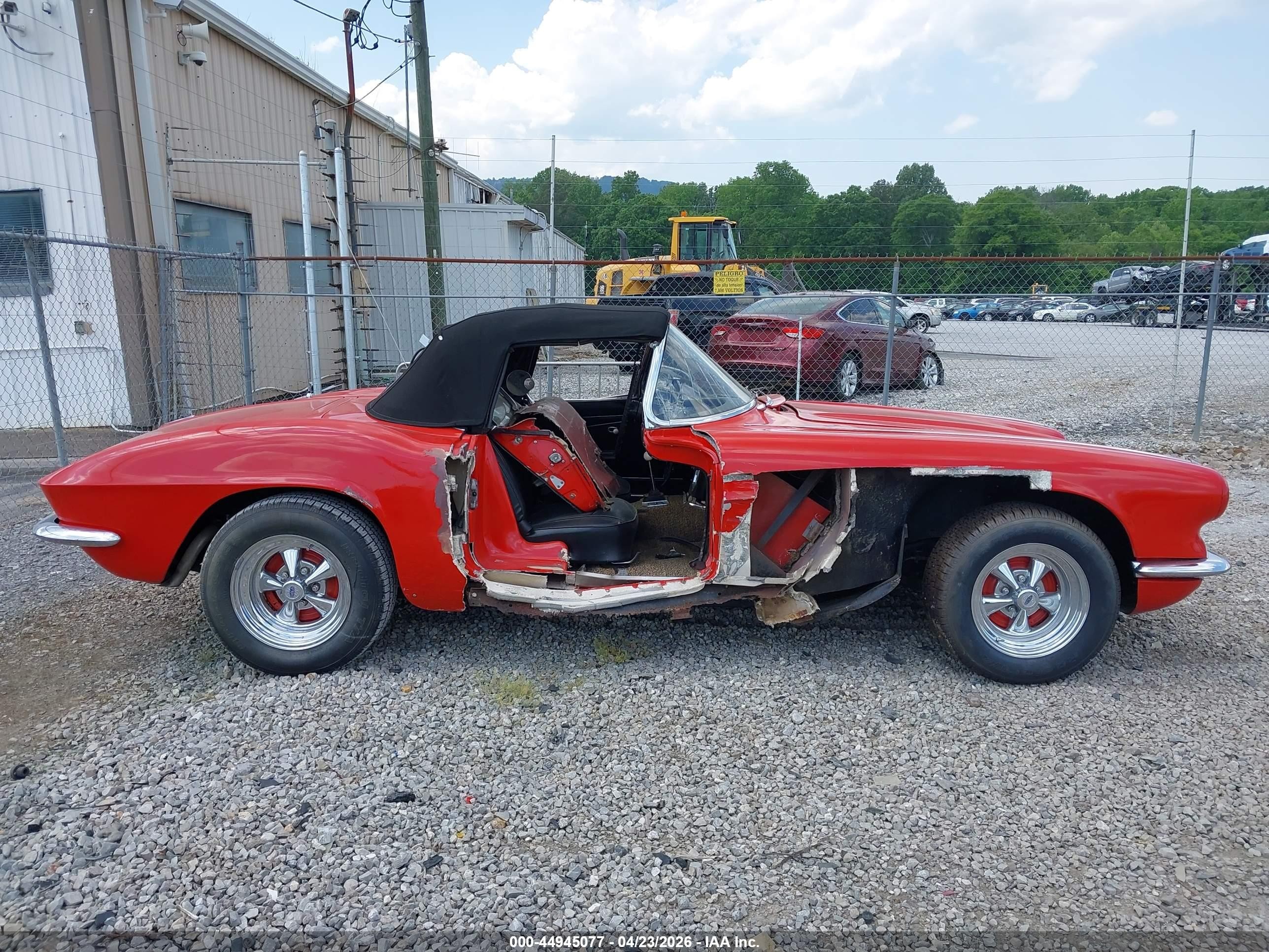 1962 Chevrolet Corvette   Красный vin: 20867S114390     