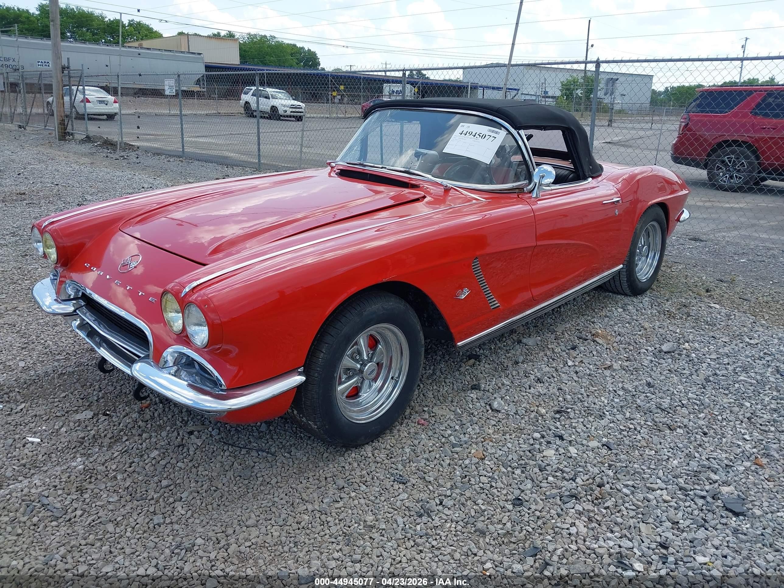 1962 Chevrolet Corvette   Красный vin: 20867S114390     