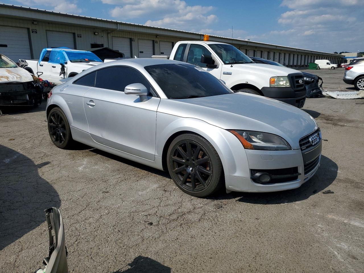 2010 Audi Tt Prestige Серебряный vin: TRUKFAFK0A1013581