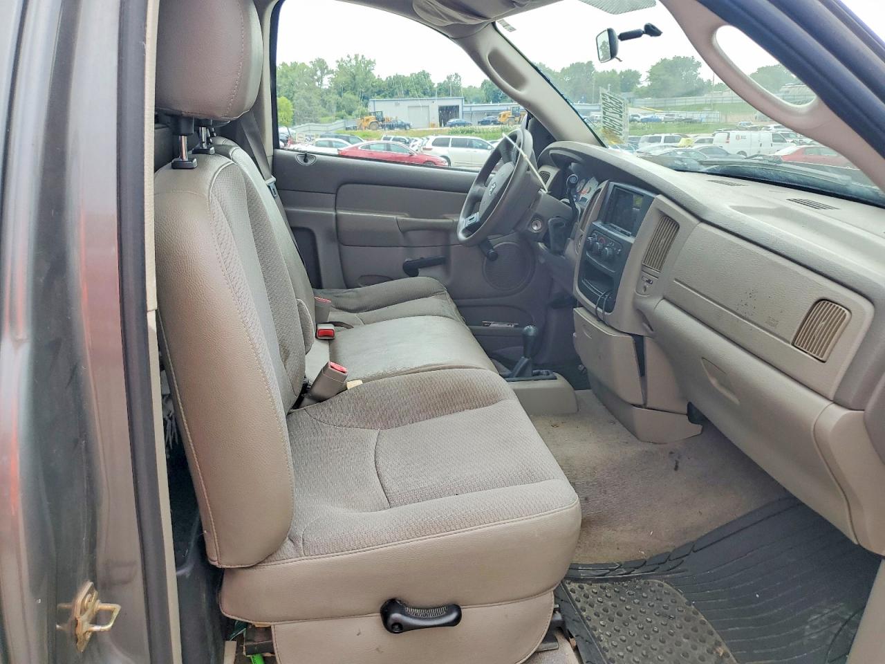 2005 Dodge Ram 1500 St Gray vin: 1D7HU16N65J585271