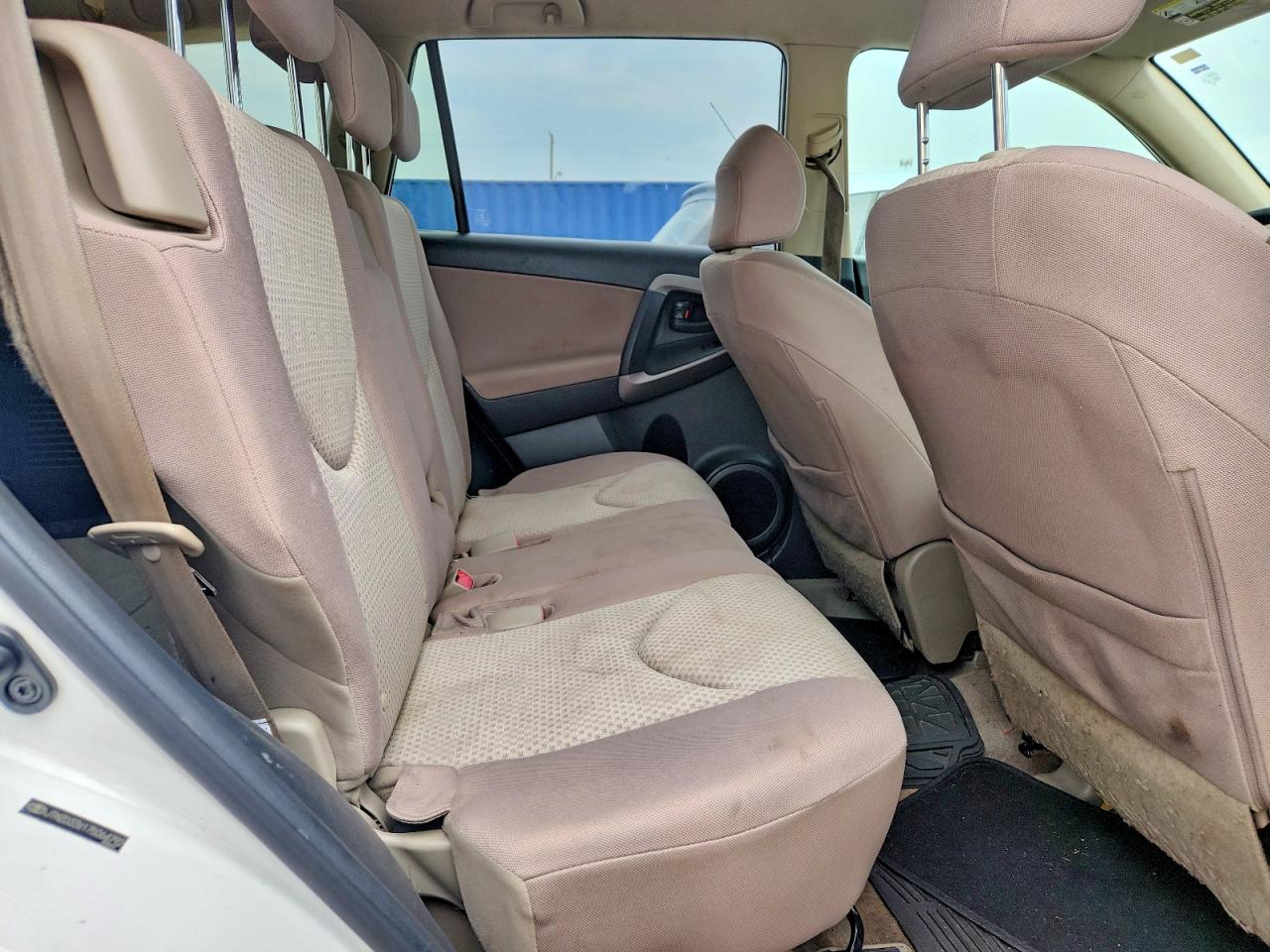 2007 Toyota Rav4 Base White vin: JTMZD33V175064792