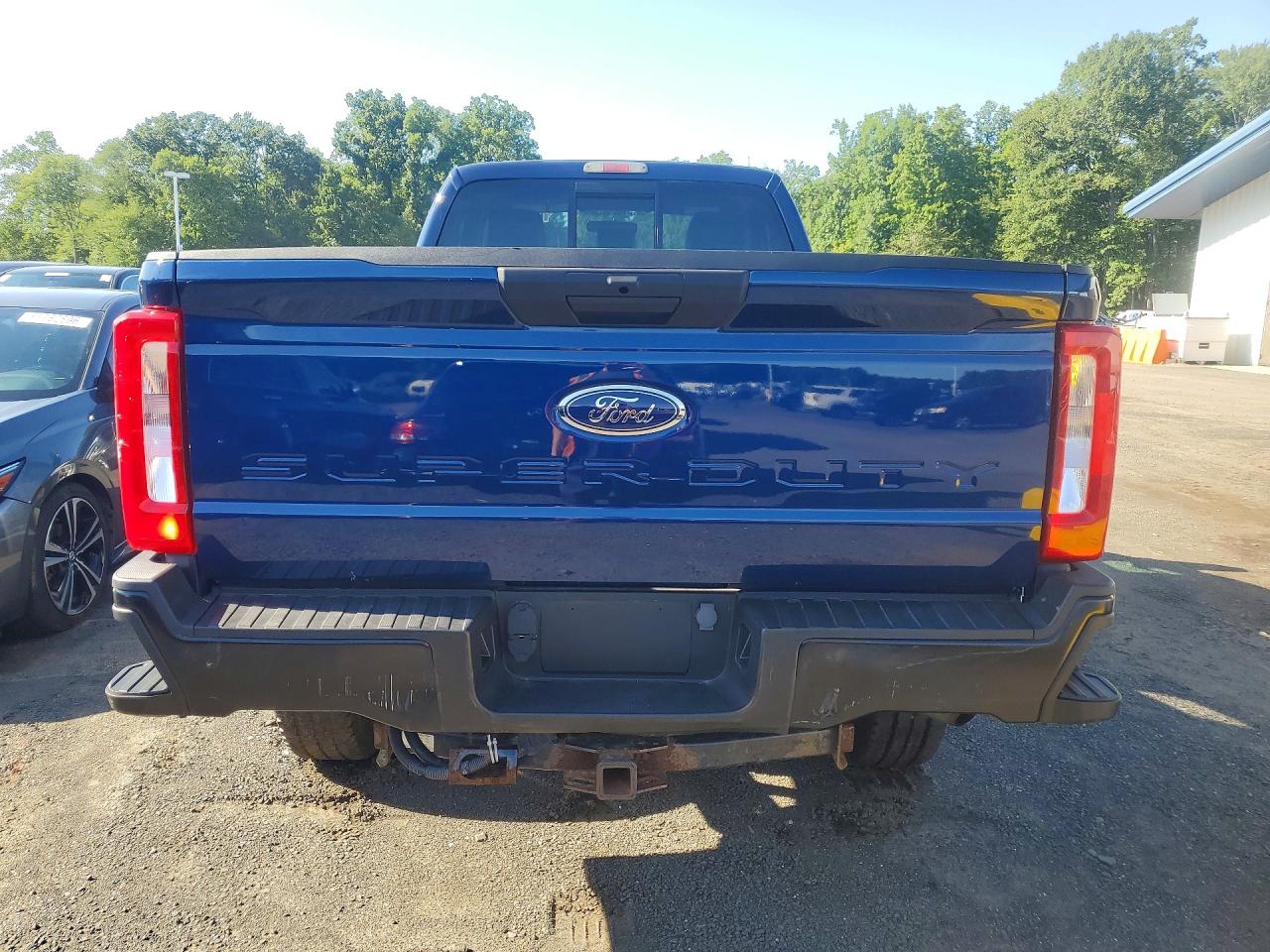 2012 Ford F350 Super Duty Blue vin: 1FTBF3B67CEA22076