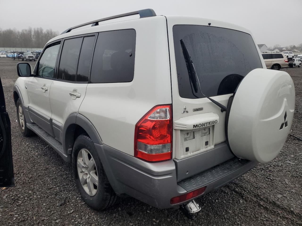 2006 Mitsubishi Montero Limited White vin: JA4MW51S56J003146