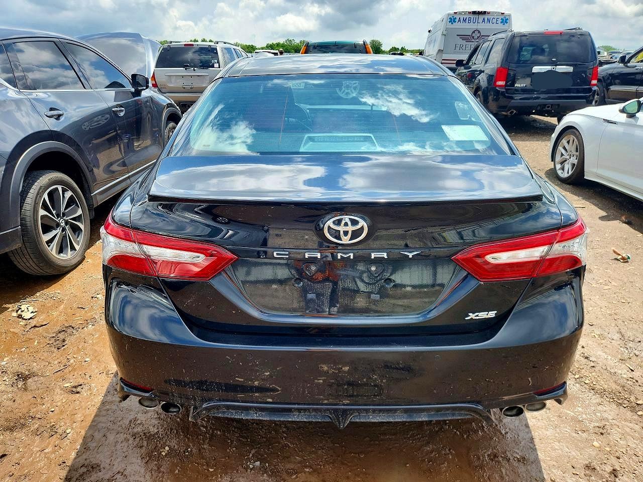 2018 Toyota Camry Xse Черный vin: 4T1B61HK8JU562947