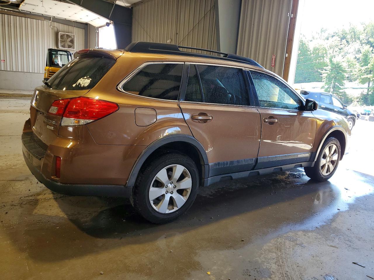2012 Subaru Outback 2.5i Premium Tan vin: 4S4BRBCCXC3245399