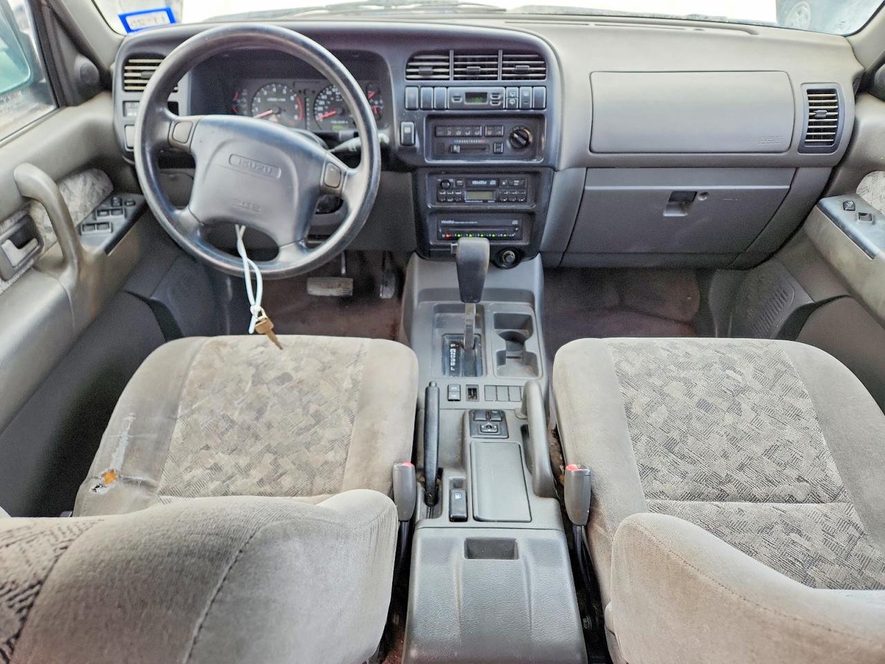 2000 Isuzu Trooper S Tan vin: JACDS58X1Y7J08798
