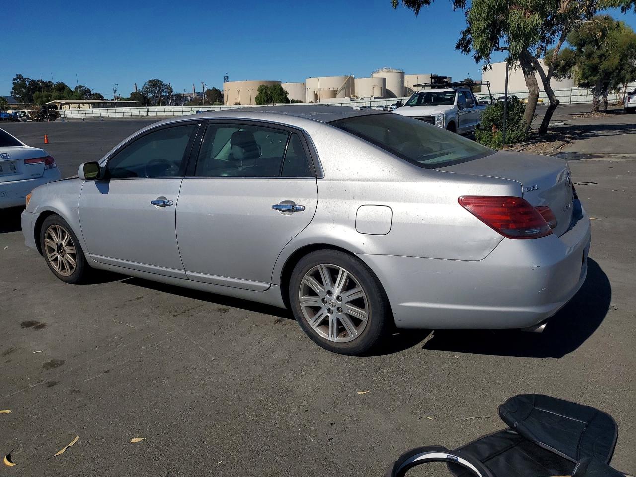 2009 Toyota Avalon Limited Silver vin: 4T1BK36B49U328925