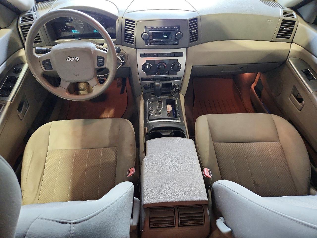 2006 Jeep Grand Cherokee Laredo Tan vin: 1J4GR48KX6C311938