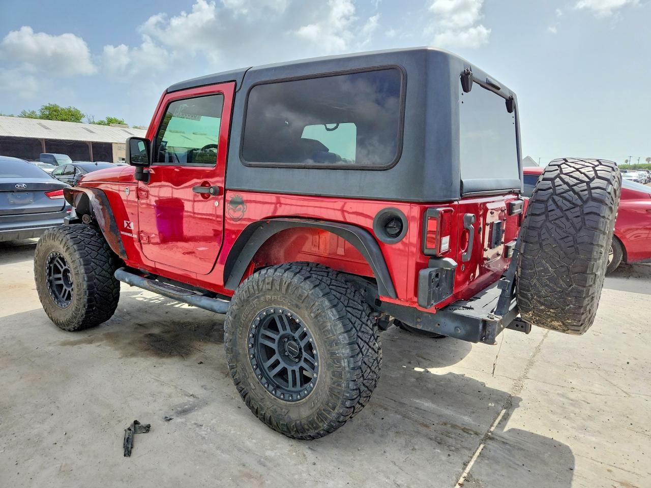 2008 Jeep Wrangler X Red vin: 1J4FA24158L624371