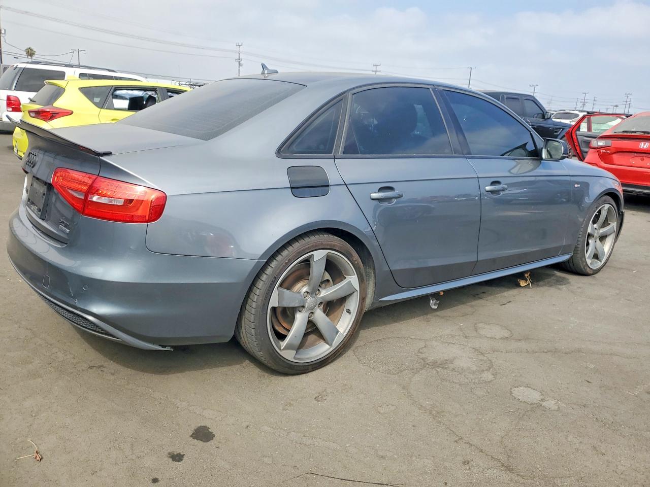 2015 Audi A4 Premium Plus Gray vin: WAUFFAFL8FA076727