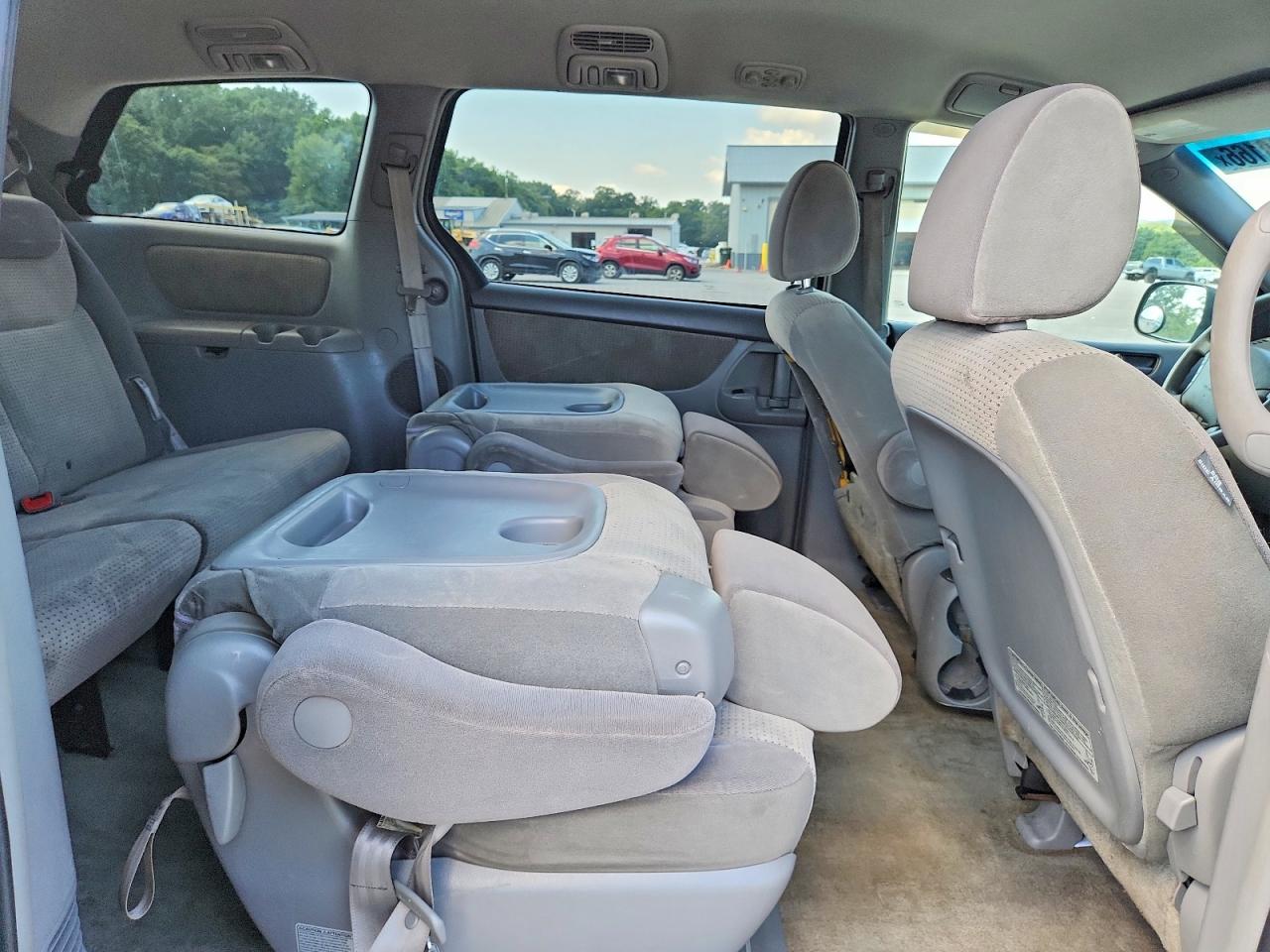 2009 Toyota Sienna Le 7-passenger Blue vin: 5TDZK23C69S245883