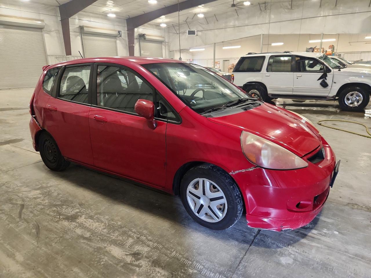 2008 Honda Fit Red vin: JHMGD38408S067014