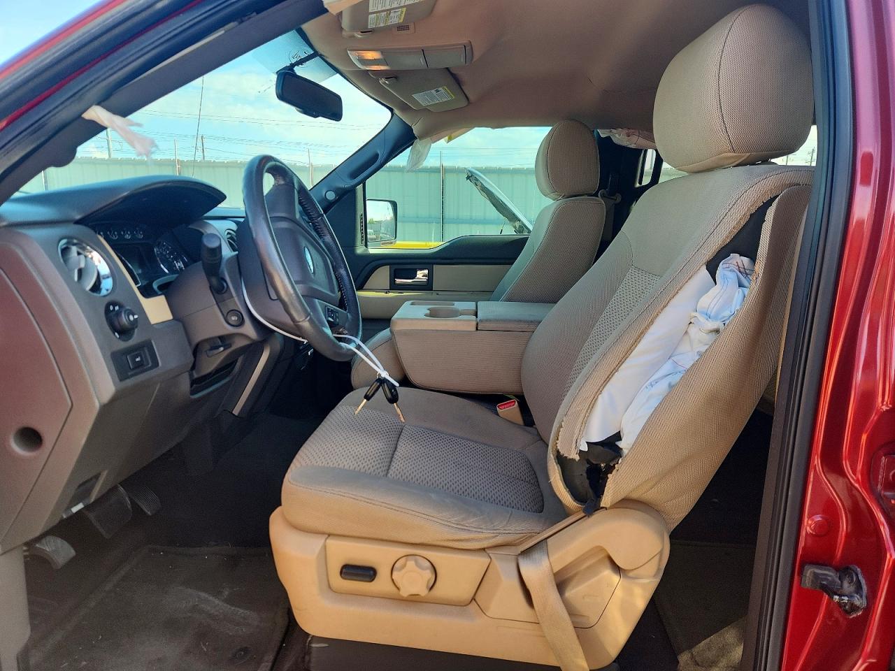 2014 Ford F150 Supercrew Red vin: 1FTFW1CF2EKD50532