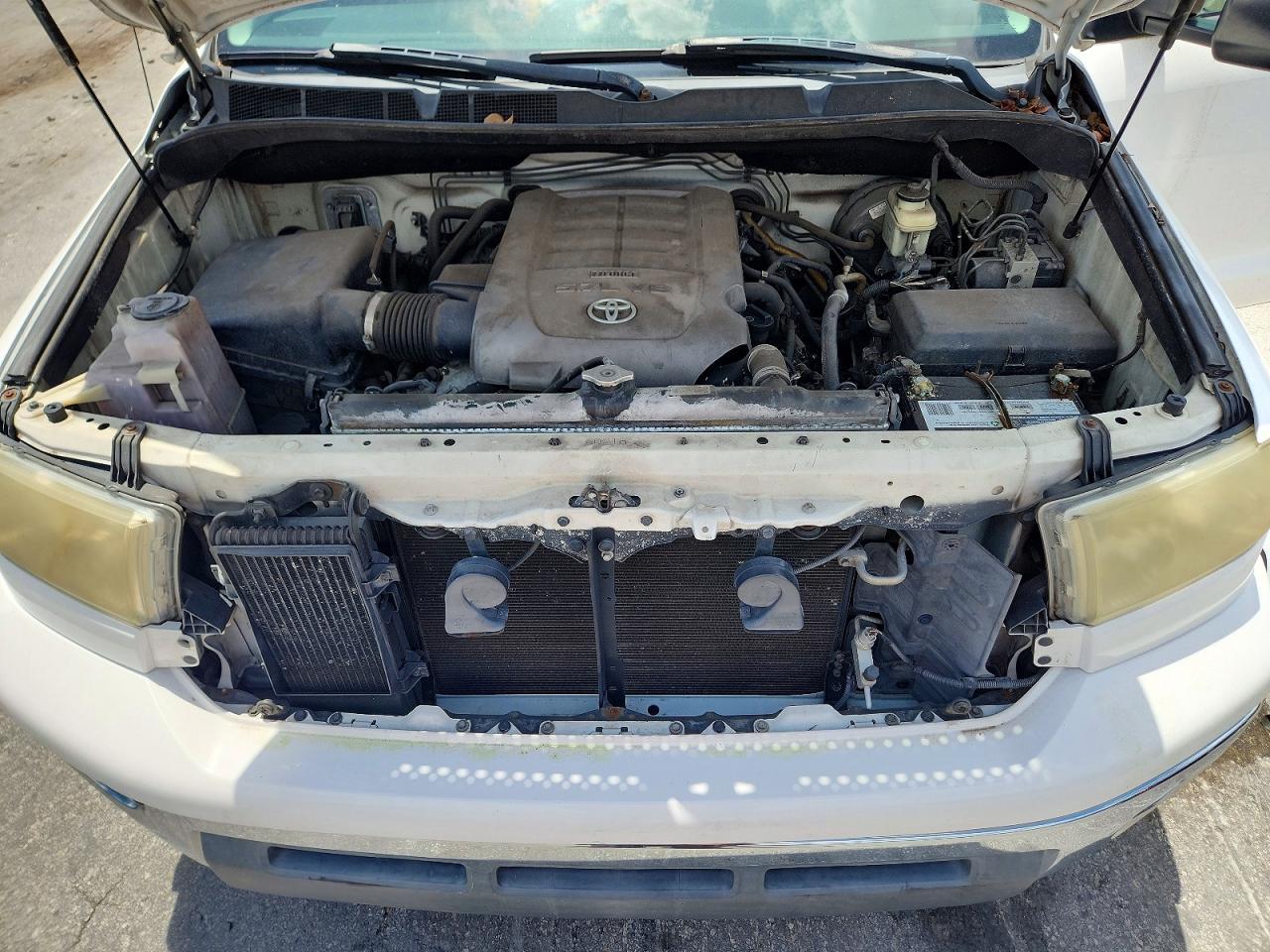 2007 Toyota Tundra Double Cab Sr5 White vin: 5TBRV541X7S471341