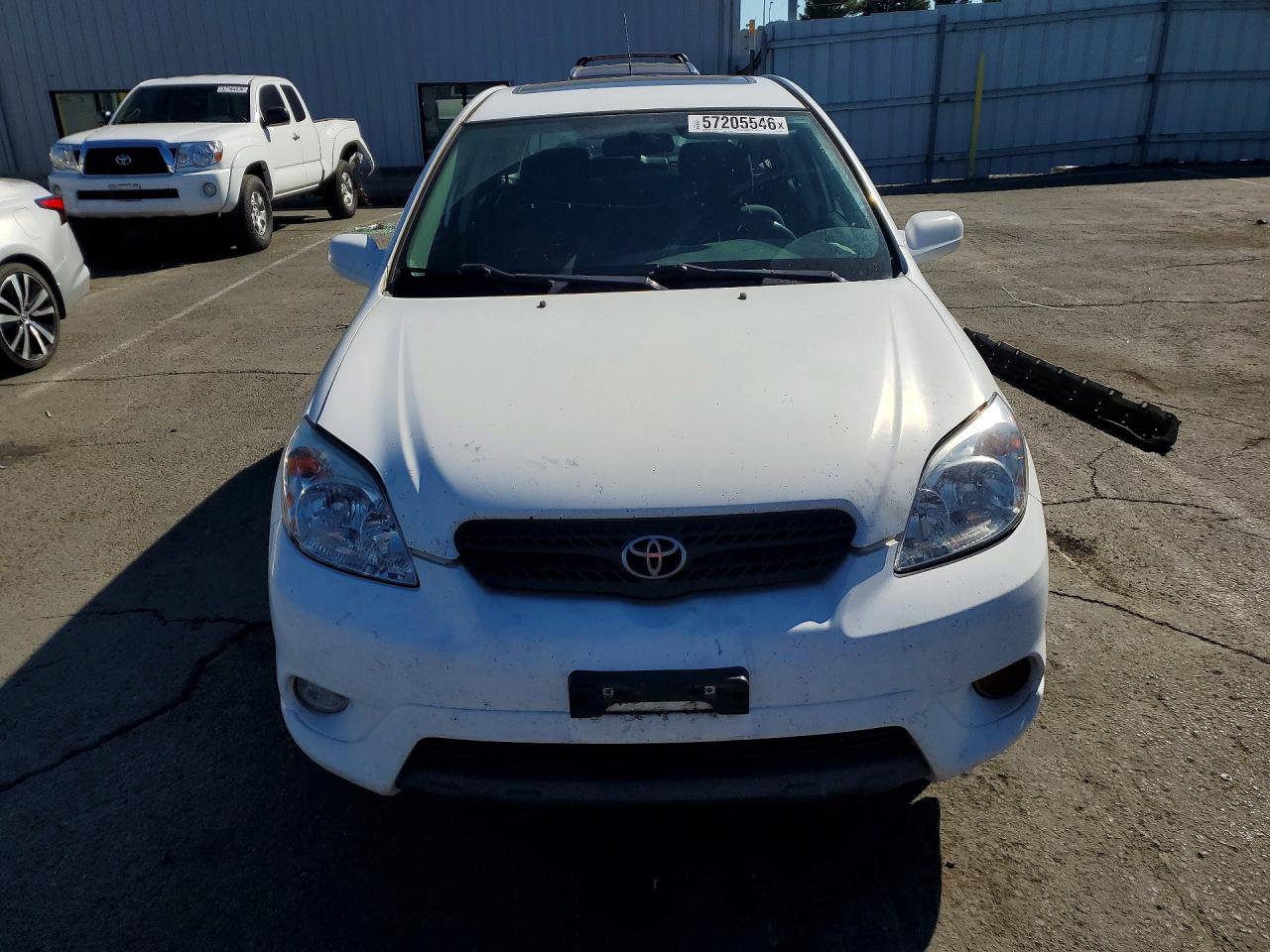 2007 Toyota Corolla Matrix Xr White vin: 2T1KR32E67C684268