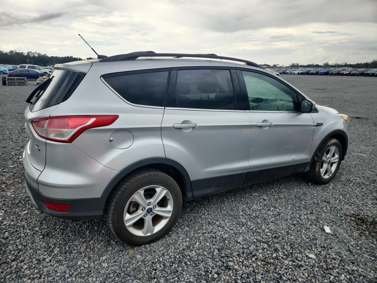 2013 Ford Escape Se Silver vin: 1FMCU9GX2DUA37439