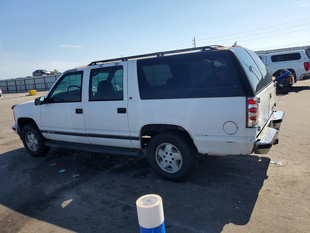 1995 Chevrolet Suburban K1500 White vin: 1GNFK16K9SJ437048